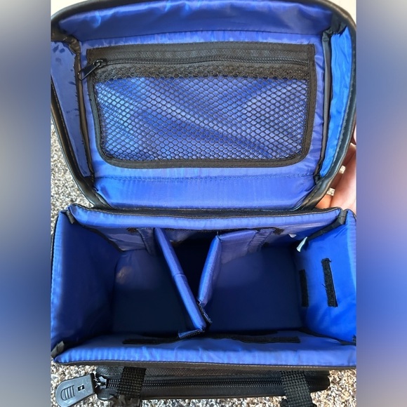 5/$25 Geneva camera case with shoulder strap good clean condition - Picture 5 of 6